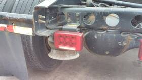 3864358 International 2575363 Prostar 122 Stop Turn Tail Lamp