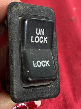 3536496c1 International Lock / Unlock Rocker Switch Control