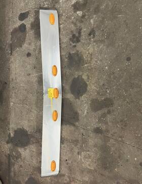 3543958c91 International 5900 Exterior Sun Visor 1999-2020 - Used P/n