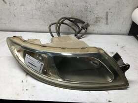 3561964c1 International 2002-2007 4300 Right/passenger Headlamp - Used P/n 3561964c1 International 2002-2007 4300 Right/passenger Headlamp - Used P/n