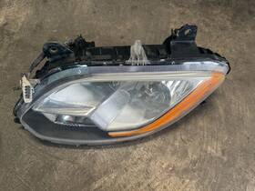 4049969c94 International Used Oem 2017-2024 Lt625 Left Driver Side Headlight Halogen Lamp
