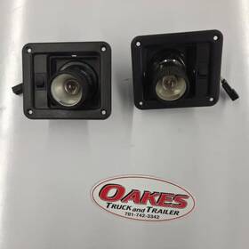 9200i International D321 2007 Pair Of Interior Spot Lights-