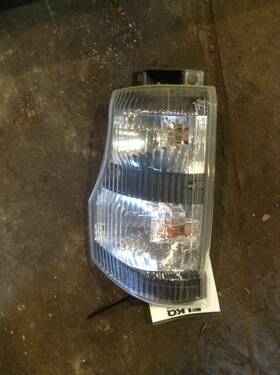 3309323 Isuzu 2089967 Nqr Turn Signal Light