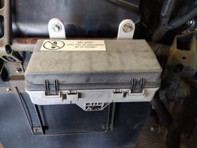3846767 Isuzu 2562892 Ftr Fuse Box