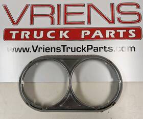 K307-5 Kenworth Oem Peterbilt Freightliner Dual Round Headlight Bezel Chro K307-5 Kenworth Oem Peterbilt Freightliner Dual Round Headlight Bezel Chro
