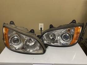 P54-6162-200 Kenworth Headlights. Factory Originals. Fits T700/t660. #p546162200