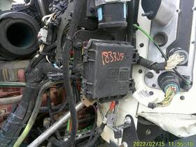 3565915 Mack 2321012 Anthem Fuse Box