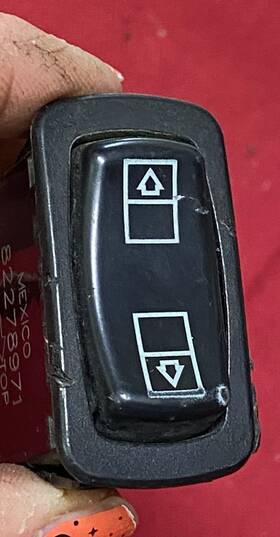 82278971 Mack Volvo Window Up And Down Switch Rocker 82278971 Mack Volvo Window Up And Down Switch Rocker