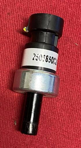 2505850c2 Navistar Air Brake Pressure Switch- Sensor Off 2025 Int Lt625