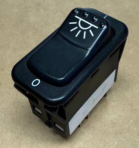 16-07417-1ju3gef1b31 Peterbilt Dome Light Rocker Switch