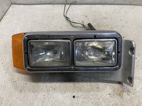 16-07559m001r-o Peterbilt 1987-2010 379 Right/passenger Headlamp - Used P/n 1607559m001ro