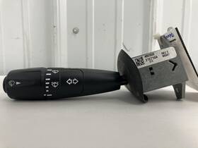 210716a Peterbilt 579 Turn Signal/column Switch - Used P/n