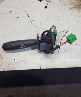 211122a Peterbilt 579 Turn Signal/column Switch - Used P/n