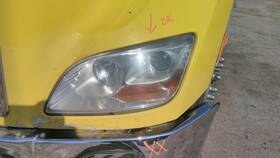 3767486 Peterbilt 2499291 579 Headlamp Assembly