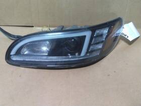 3786507 Peterbilt 2514285 387 1999-2011 Headlamp Assembly