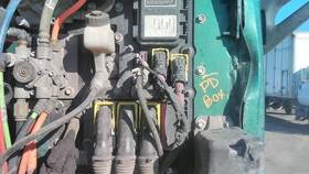 S53-1293-17e Peterbilt 2572749 579 Fuse Box 3858401