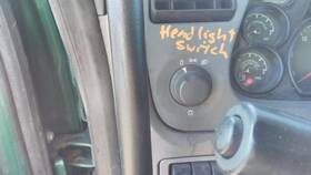 3858408 Peterbilt 2572756 579 Headlamp Switch 3858408 Peterbilt 2572756 579 Headlamp Switch