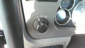 3904554 Peterbilt 2599376 2018 579 Headlight Switch
