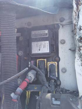 2611148 Peterbilt Replaces 2018 579 Fuse Box Fl