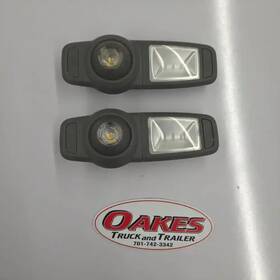 P54-1213-10071 Peterbilt 2018 579 Pair Of Interior Lights-