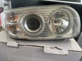 P54-6086r Peterbilt P54-6086r/p54-6086 389 Headlights