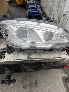 P54-6197-100r Peterbilt 2024 579 Headlight Assembly