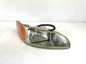 P546010r Peterbilt 2000-2015 387 337 Headlight Assembly Right/passenger Lamp Oem P546010r Peterbilt 2000-2015 387 337 Headlight Assembly Right/passenger Lamp Oem