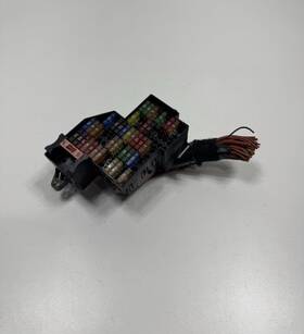 7l0941828a Porsche 7l0941826a 2010-2016 Panamera Dashboard Fuse Box Oem