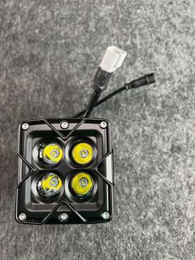 Qse1003 Quake Led Qse1003/4 3 Inch 20/40w Spot Reflector Work Light Qse1003 Quake Led Qse1003/4 3 Inch 20/40w Spot Reflector Work Light