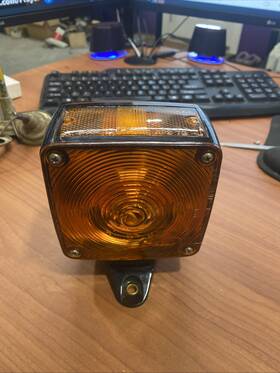 Aipp2st72 Signal Stat 9083 Two Sided Marker Turn Light Yellow Sae