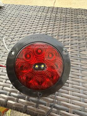 T45-rwfp-1 Tecniq Inc Used 4 Inch Round Red Led Stt With White Reverse Lights Truck/trailer
