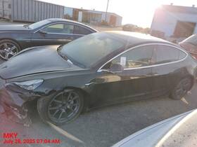 166.ts1p19 Tesla Tail Lamp 2019 3