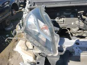 114-10191r Toyota 18-19 Yaris Right Headlamp Assembly