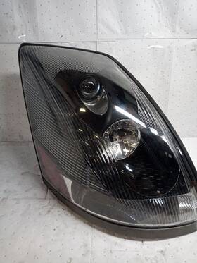 114.vohc12 Volvo Aft 2004-up Vnl Right Passenger Headlight 9903824