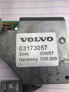 03173057 Volvo 1935506 Vnl Turn Signal Switch 3090320