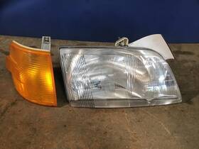 3372825 Volvo 2148927 Vnm Headlamp Assembly