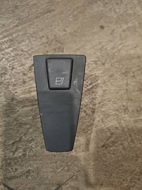 21543901-p01 Volvo 21543901p01 Vnl Door Electrical Switch - Window