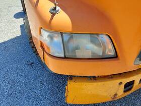 3385656 Volvo 2160749 Vnm Headlamp Assembly