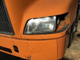 3397974 Volvo 2171574 Vnm Headlamp Assembly