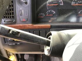 20479584 Volvo 2236897 Vnl Turn Signal Switch 3470613