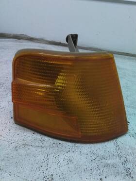 3474911 Volvo 2240734 8080853 Vnm Turn Signal Light