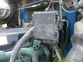 3508691 Volvo 2270116 2012 Vnm Fuse Box Used 3508691 Volvo 2270116 2012 Vnm Fuse Box Used
