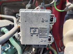 Pa66-gf14 Volvo 2271912 Vnl 2015 Fuse Box 3510707