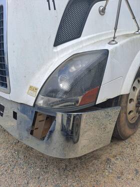 3512143 Volvo 2273139 Vnl Headlamp Assembly