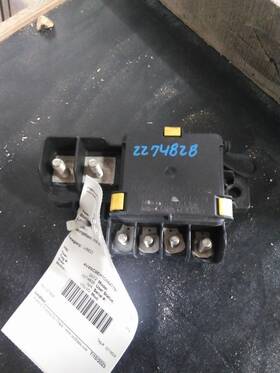 3513956 Volvo 2274828 Replaces Vnl 2012 Fuse Box