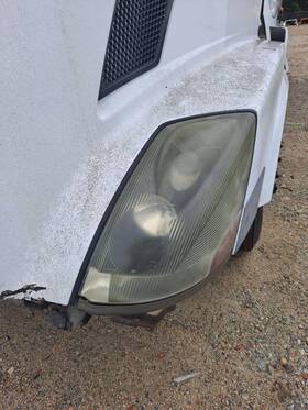 3535680 Volvo 2294467 2006 Vnl Headlight N/a