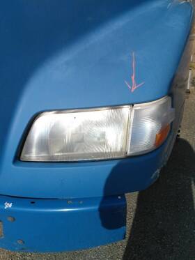 3537979 Volvo 2296471 Vnm 2012 Headlamp Assembly