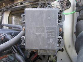 3584474 Volvo 2337621 Vnl Fuse Box