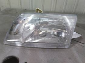 3615917 Volvo 2366040 Vnm Headlamp Assembly