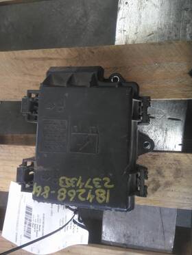 3625025 Volvo 2374353 Vnr Fuse Box